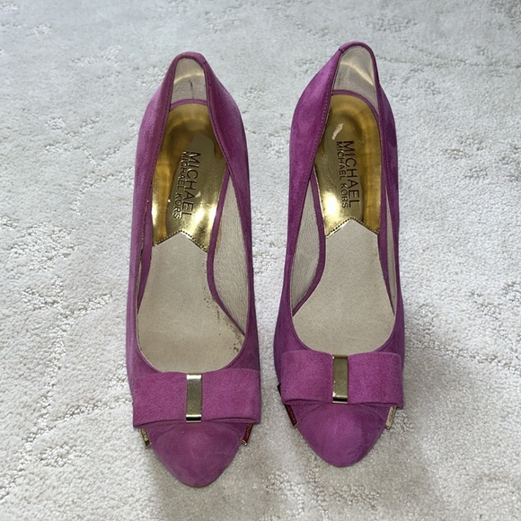 Michael Kors-purple suede 4in heels - Picture 3 of 8